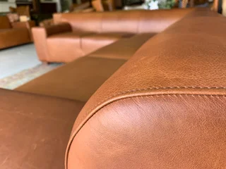 e(ON PROMOTION) Newly manufactured (3m x 2.5m)  genuine leather URBAN STYLE L-shape corner unit.