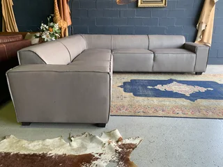 Newly manufactured (3m x 3m) genuine leather MARCONI STYLE L-shape corner unit (NEVADA PEPPER GREY)