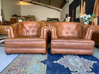 (ON PROMOTION) 2 x immaculate genuine leather DEEP BUTTONED CHESTERFIELD tubchairs R15995 for both.