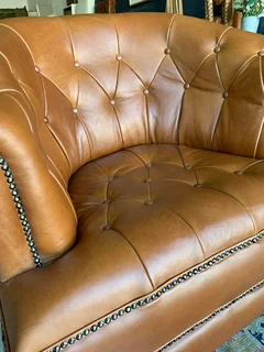 (ON PROMOTION) 2 x immaculate genuine leather DEEP BUTTONED CHESTERFIELD tubchairs R15995 for both.