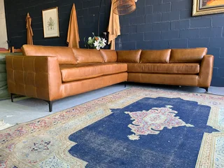 Brand New (2.8m X 2.4m)  genuine Leather Modern &amp; Sleek Design L-shape Corner Lounge Suite.