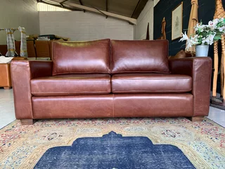 (ON PROMOTION) Brand new 1.8m Anniline design genuine leather two seater sofa. (BOVINE SADDLE BROWN)