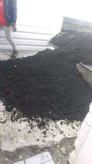 Delivery and installation off New. Lm Berea grass weed free