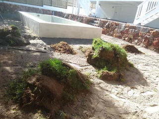 Delivery and installation off national grass