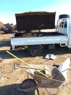 How have nice lawn dressing and top soil weed free