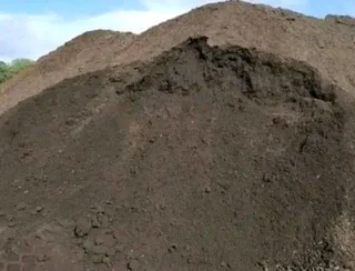 Delivery and installa compost and potting soil weed free