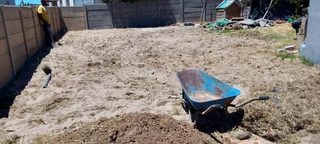 Delivery and installa Lm Berea grass