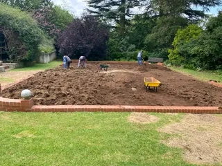 Delivery and installa national grass