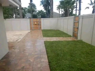 Roll on lawn lawn Kikuyu grass