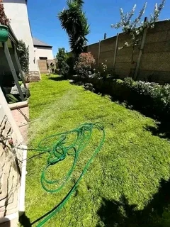 Delivery and installa Lm Berea grass