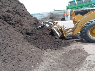 Delivery and installa Lm Berea grass