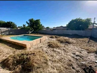 quick and installa roll on lawn Kikuyu grass