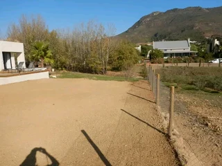 Roll on lawn Kikuyu grass and buffalo grass