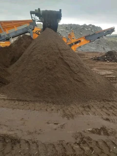 Delivery and installa Cyndone grass