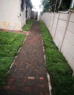 We do supply and installa buffalo grass