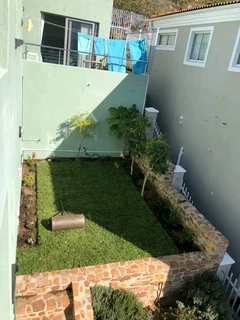 Roll on lawn Lm Berea grass and buffalo grass