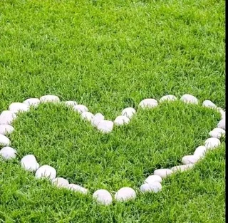 Delivery and installa off national grass