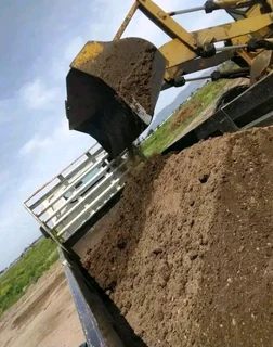 Delivery and installa Lm Berea grass