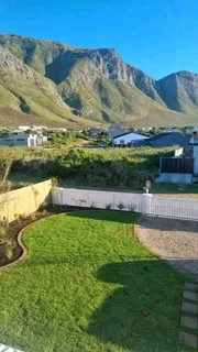 Roll on lawn Kikuyu grass