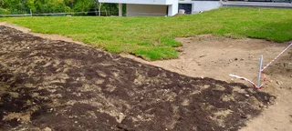 Delivery and installa call type of national green grass