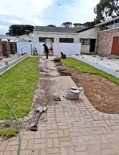 Supply and installa buffalo grass and compost & lawn dressing