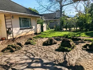 Supply and installa buffalo grass and compost &amp; lawn dressing