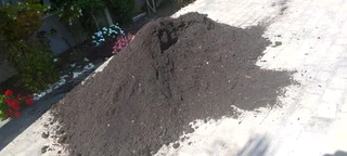 Supply and installa buffalo grass and compost &amp; lawn dressing