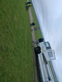 We delivery and installation Kikuyu grass and buffalo grass