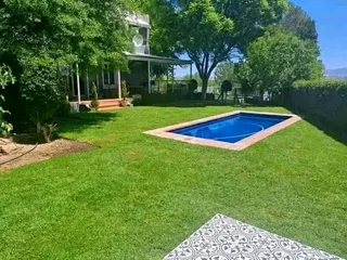 Roll on lawn Kikuyu grass