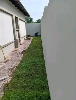 Roll on lawn Kikuyu grass