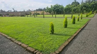 Supply and installa call type of roll on lawn Lm Berea grass