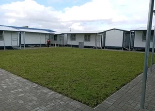 Supply and install  kikuyu grass and  LM barea grass