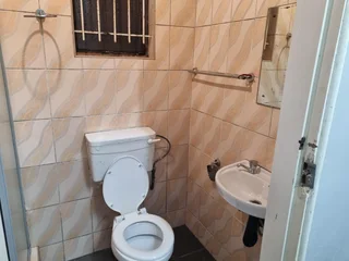 Outbuilding for rent