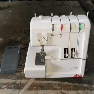 Elna 614DE overlocker