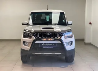 2022 Mahindra Pik Up Double Cab