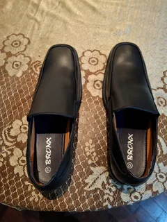 Bronz Size 12 Slip on Leather Shoes