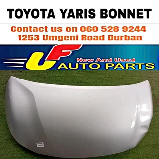 Toyota Yaris Bonnet