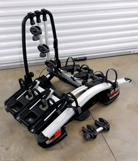 THULE VELOCOMPACT 927 &#43; 4TH BIKE ADAPTER