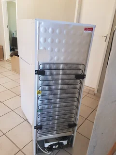 Defy Fridge-Freezer Combo – 151L, Energy Efficient, Great Condition!