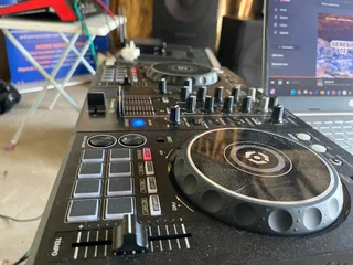 Dj controller