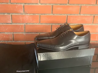 Magnanni Formal Leather Shoes - Size 11 - Brand New & Unwo