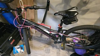 Girls Avalanche cosmic 24 inch MTB
