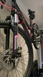 Girls Avalanche cosmic 24 inch MTB