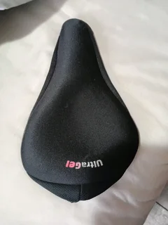 Ultra gel bicycle seat cover