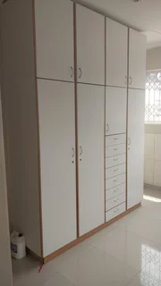 Modern Unfurnished Bachelor for Young Couple or Working Class Person on Cato Road