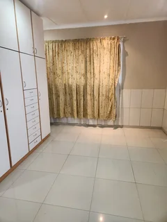 Modern Unfurnished Bachelor for Young Couple or Working Class Person on Cato Road