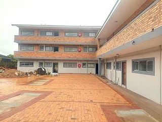 2 BEDROOM STUNNING FINISHES IN MALVERN GROUND FLOOR UNIT AVAILABLE 1 FEB