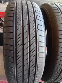 215/60/17 Kumho Tyres for Sale. Contact 0739981562