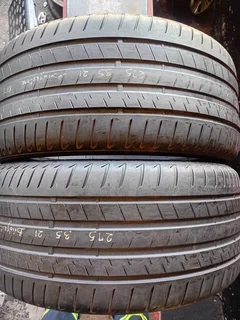 275/35/21 Bridgestone Run Flat Tyres for Sale. Contact 0739981562
