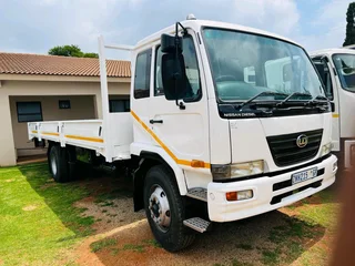 Nissan Ud90 Dropside For Sale